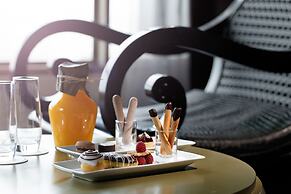 Sofitel Saigon Plaza