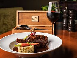 Sofitel Saigon Plaza