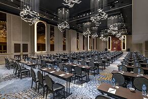 Sofitel Saigon Plaza