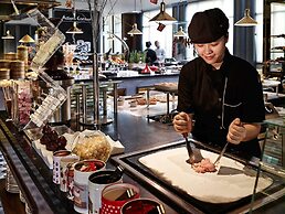 Sofitel Saigon Plaza