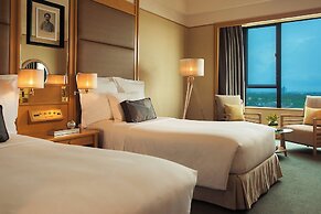 Renaissance Riverside Hotel Saigon