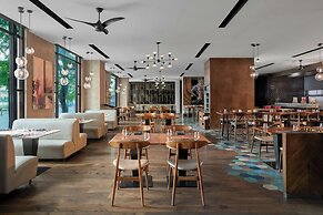 Renaissance Riverside Hotel Saigon