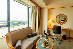 Renaissance Riverside Hotel Saigon