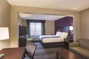 La Quinta Inn & Suites by Wyndham Clearwater South