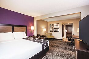 La Quinta Inn & Suites by Wyndham Clearwater South