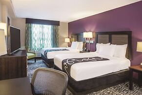 La Quinta Inn & Suites by Wyndham Clearwater South