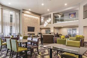 La Quinta Inn & Suites by Wyndham Atlanta Perimeter Medical