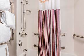 La Quinta Inn & Suites by Wyndham Atlanta Perimeter Medical