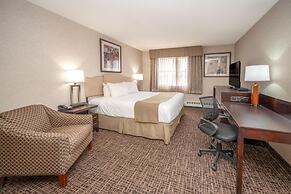 Coast Fort St. John Hotel