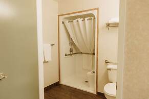 Coast Fort St. John Hotel