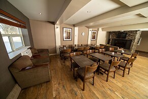 Coast Fort St. John Hotel