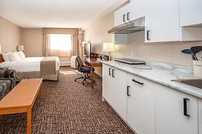 Coast Fort St. John Hotel