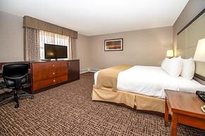 Coast Fort St. John Hotel