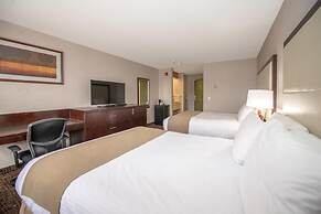 Coast Fort St. John Hotel