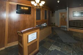 Coast Fort St. John Hotel