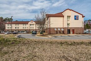 Motel 6 Rocky Mount, NC