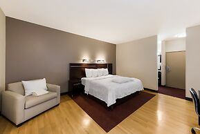 Red Roof Inn PLUS+ Columbus Downtown-Convention Center