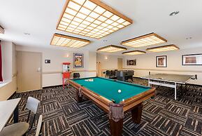 Red Roof Inn PLUS+ Columbus Downtown-Convention Center