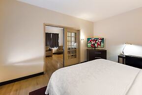 Red Roof Inn PLUS+ Columbus Downtown-Convention Center