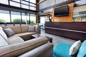 Drury Inn & Suites Kansas City Airport