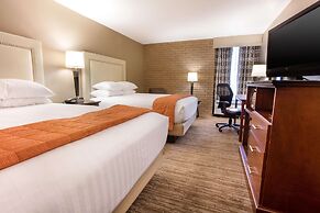 Drury Inn & Suites Kansas City Airport