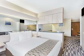 Microtel Inn & Suites by Wyndham Richmond Airport