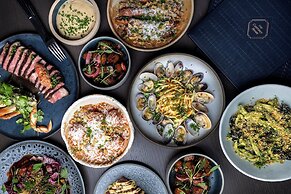 The Magnolia Hotel and Spa