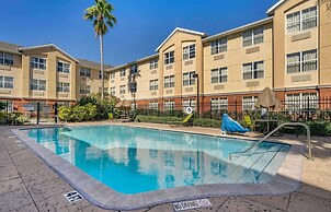 Extended Stay America Suites Tampa Airport N Westshore Blvd