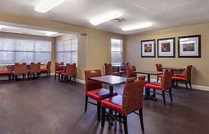 Extended Stay America Suites Tampa Airport N Westshore Blvd