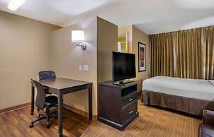 Extended Stay America Suites Tampa Airport N Westshore Blvd