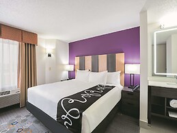 La Quinta Inn & Suites by Wyndham Minneapolis Northwest