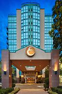Executive Plaza Hotel Metro Vancouver