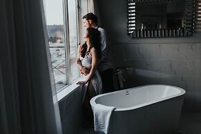 Executive Plaza Hotel Metro Vancouver