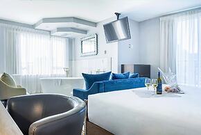 Executive Plaza Hotel Metro Vancouver