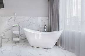 Executive Plaza Hotel Metro Vancouver