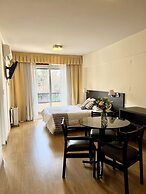 Golf Tower Suites & Apartments