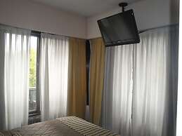 Golf Tower Suites & Apartments