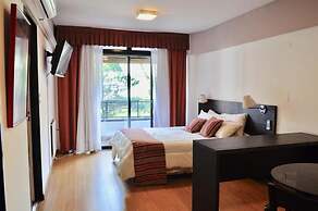 Golf Tower Suites & Apartments