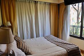 Golf Tower Suites & Apartments