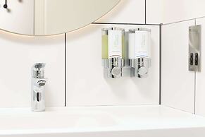 Hampton by Hilton London City