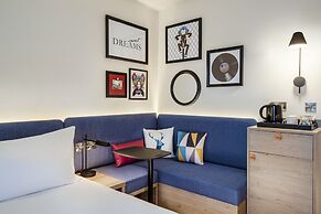 Hampton by Hilton London City