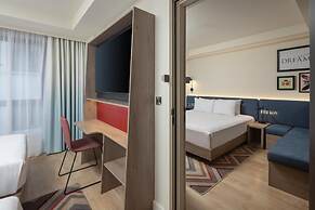 Hampton by Hilton London City