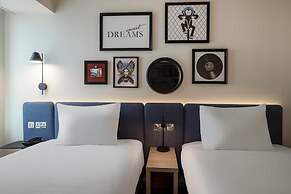 Hampton by Hilton London City