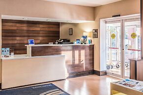 Fairfield Inn By Marriott Savannah I-95 South