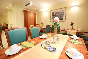 Hotel Miramar am Römer