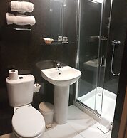 St Giles Heathrow Hotel