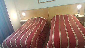 St Giles Heathrow Hotel