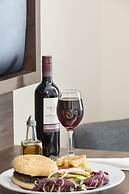 St Giles Heathrow Hotel