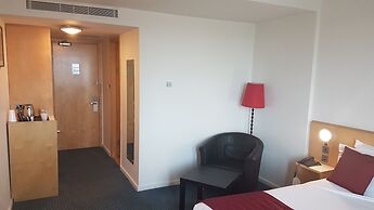 St Giles Heathrow Hotel