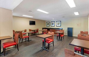 Extended Stay America Suites Raleigh RTP 4919 Miami Blvd